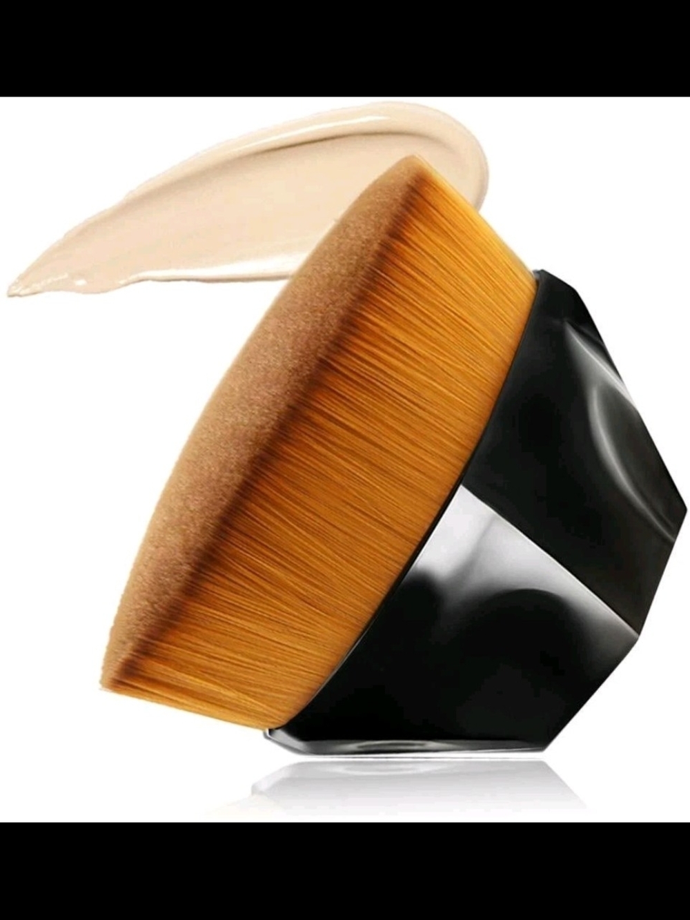 Universal Foundation Makeup Brush - Tan Bristles